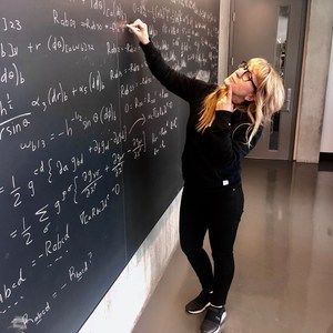 Meet your Posher, Catherine